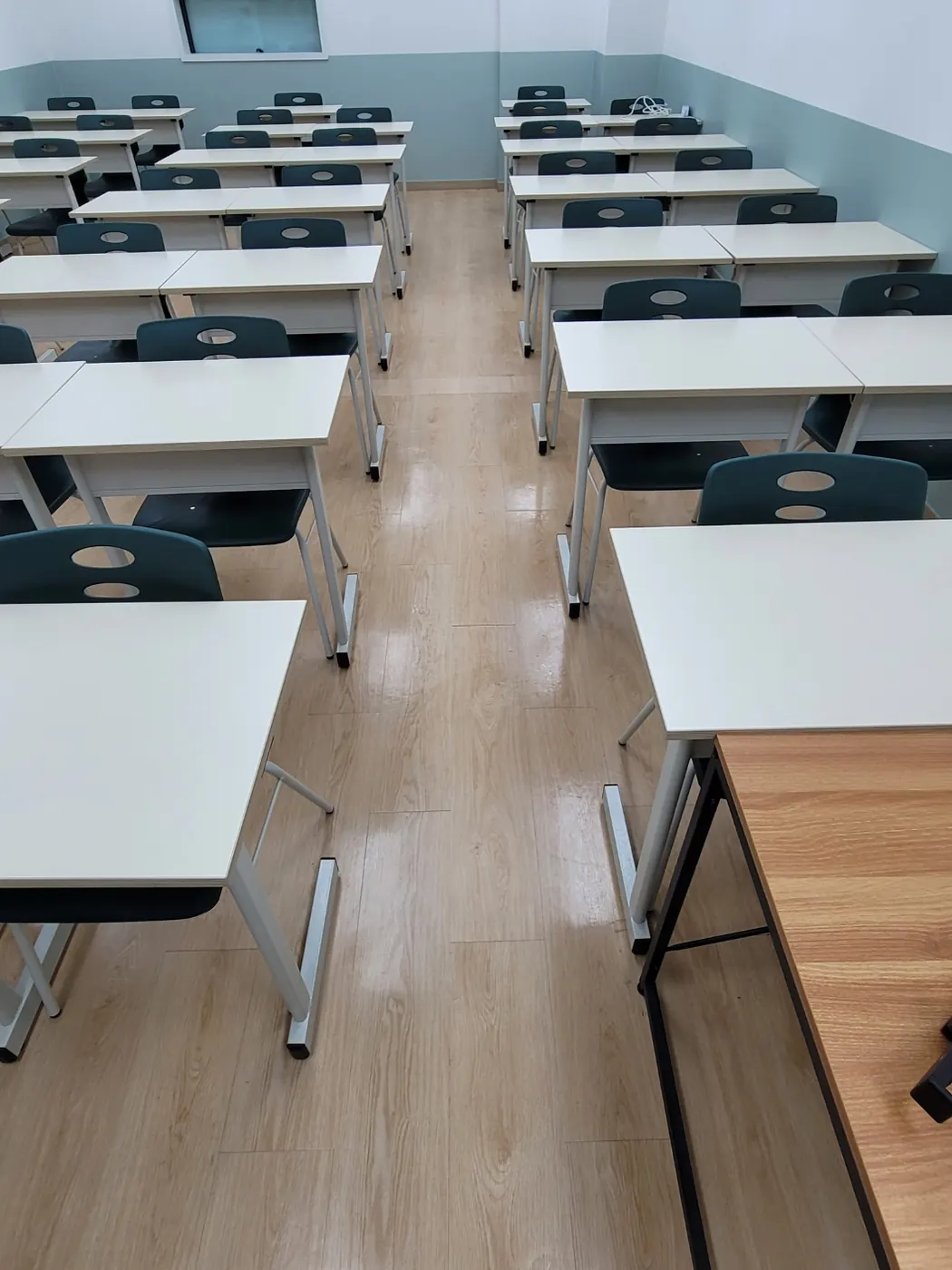 열람석 정리 — 인제군 학원청소 현장