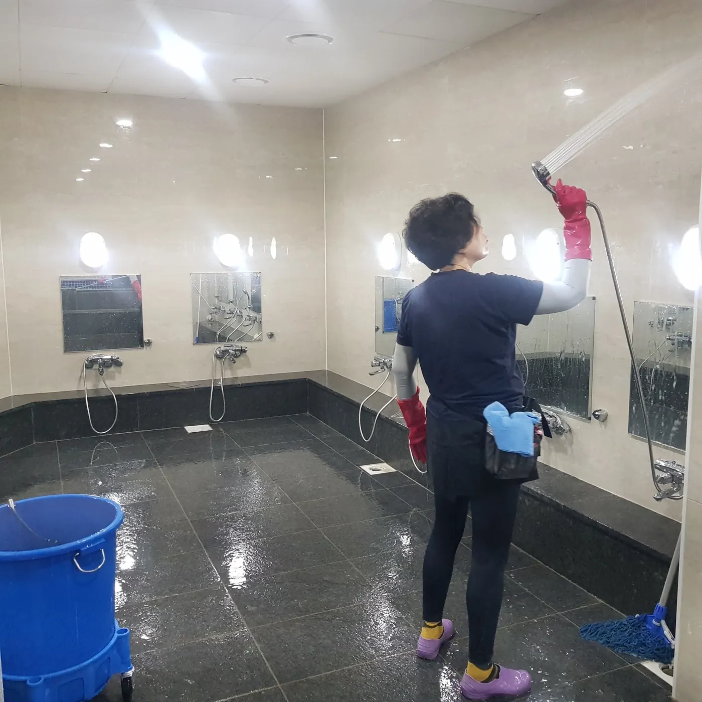 고압 세척 — 태백시 목욕탕청소 현장