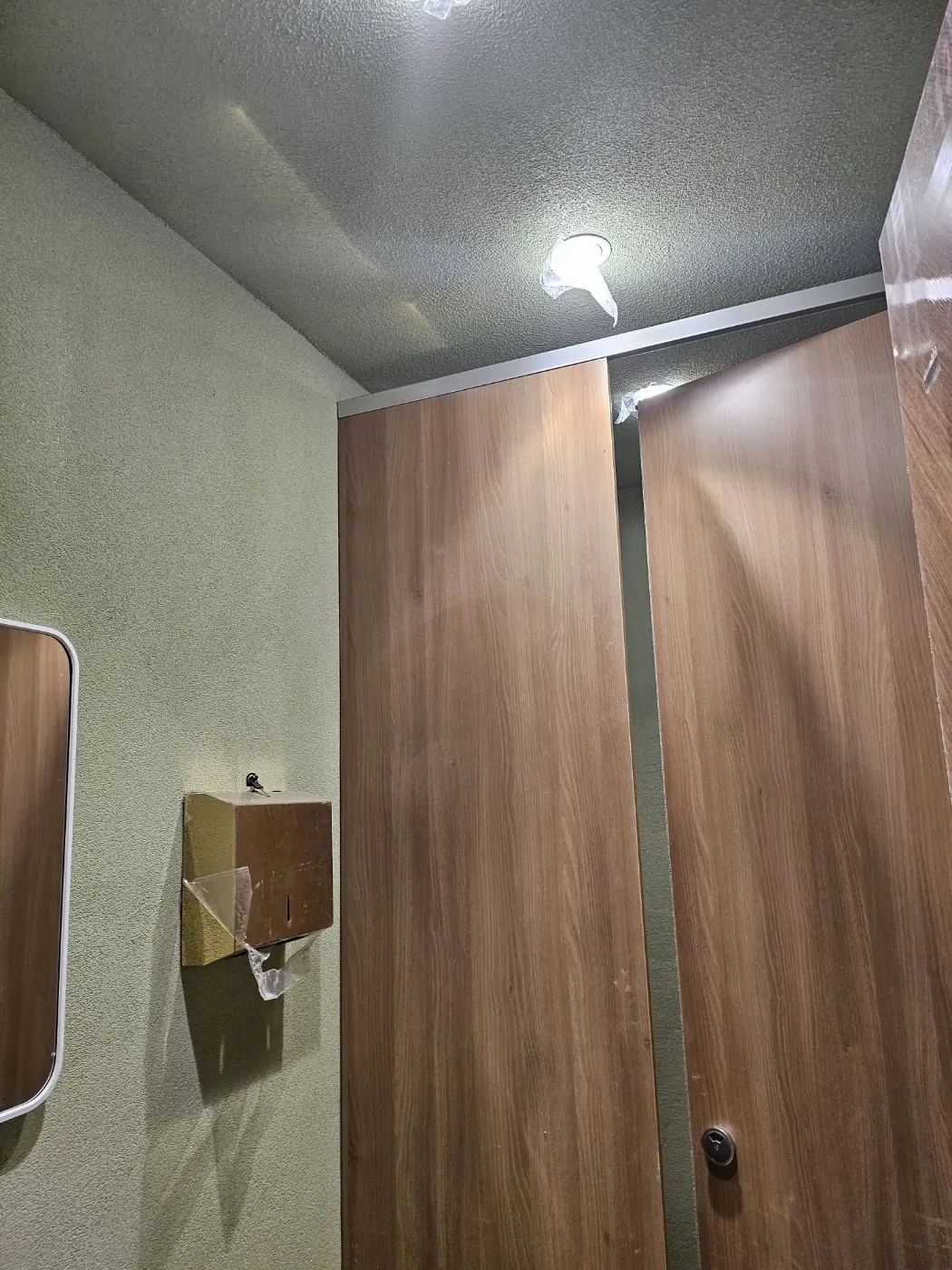 시공 잔여물 정리 — 장성동 준공청소 현장