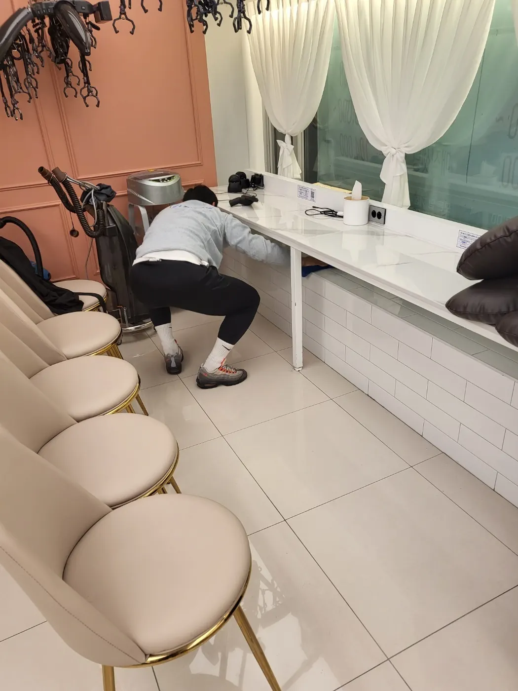 세정 진행 — 태백시 미용실청소 현장