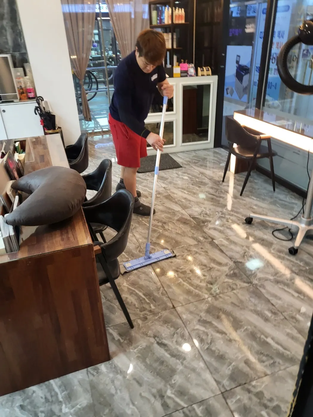 세정 진행 — 평창군 미용실청소 현장