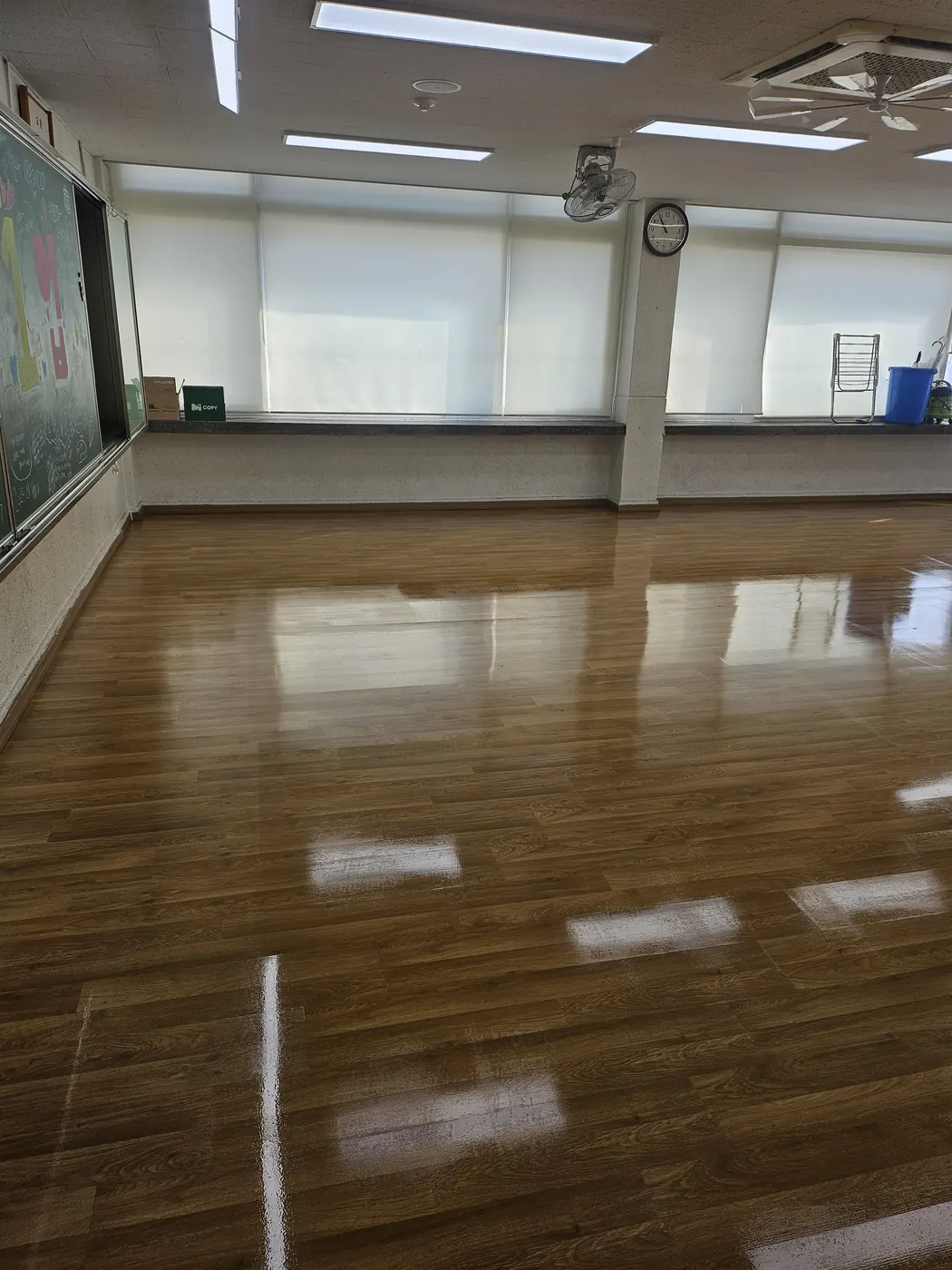 왁스 재코팅 — 양양군 학교청소 현장